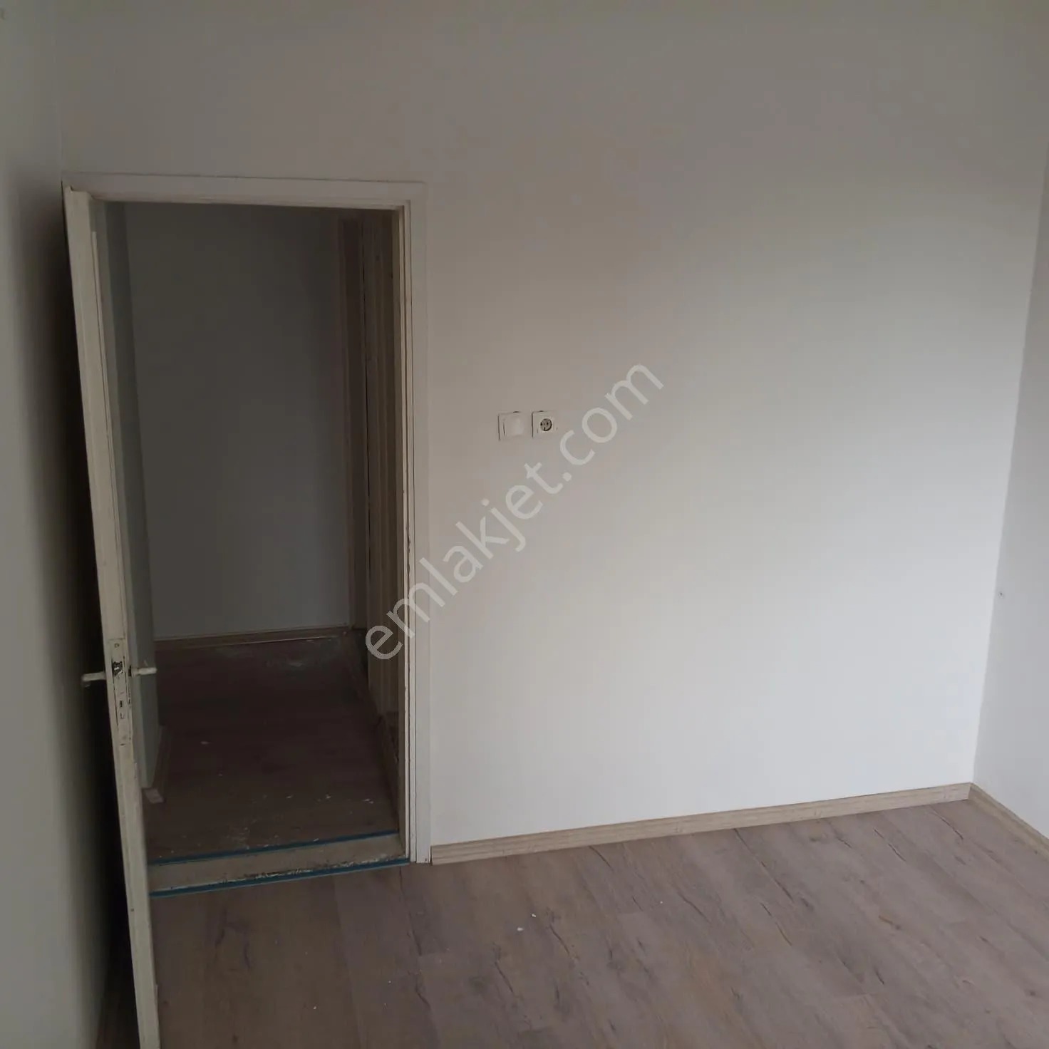 Şenol Gayrimenkul'den Atalar'da Satılık Kelepir Daire...