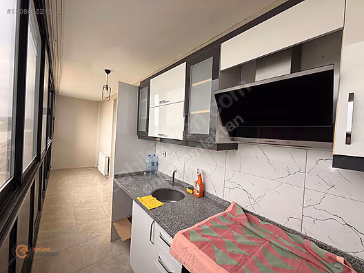 ONLİNE EMLAKTAN BATIKENT ÇAKIRLAR BAKAN TOWER'DA ARA KAT 2+1