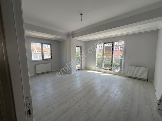 Baki Emlak Kartal Esentepede 2+1 Sıfır Daire