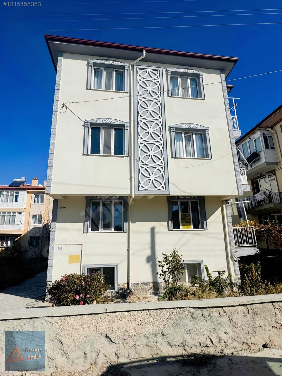 FATİH MAHALLESİ BÖLGENİN EN UCUZU ARA KAT SATILIK 3+1