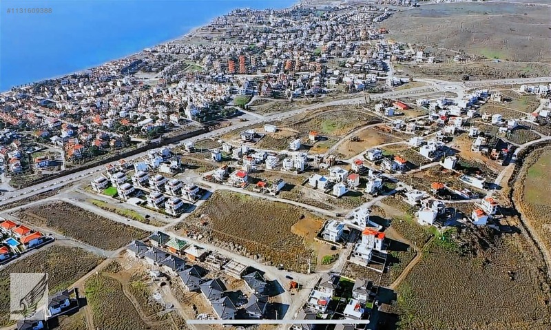 SEFERİHİSAR AKARCA DA İMARLI 1036m2 4 VİLLALIK ARSA!