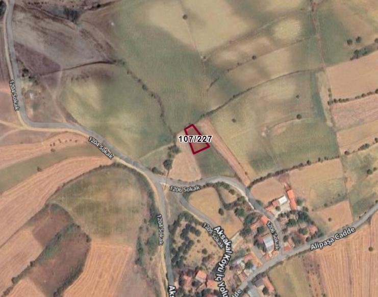 TEKİRDAĞ MALKARA AKSAKAL  KÖYÜNDE  678  M²  TARLA  SATILIKTIR
