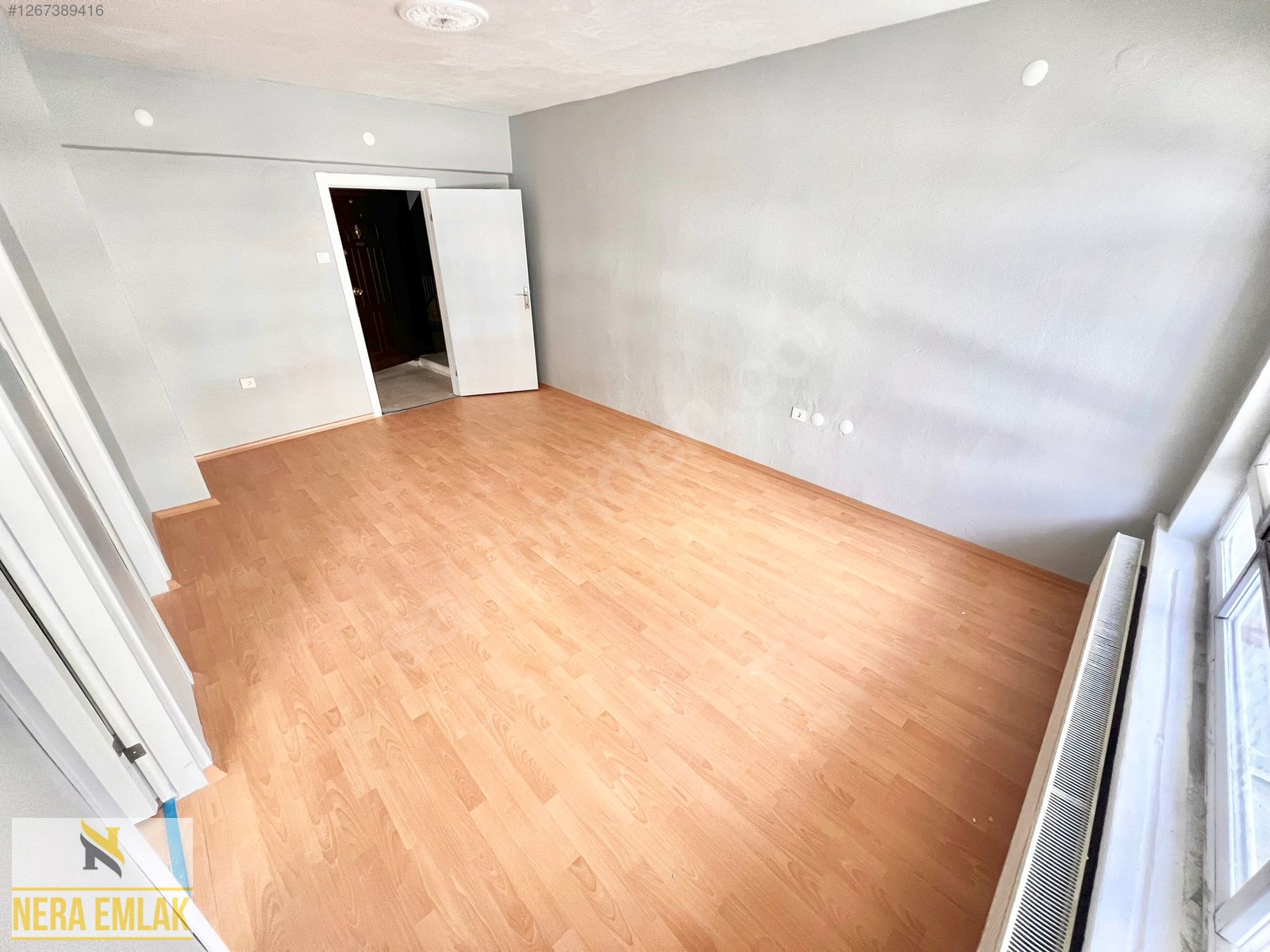 Bağcı Caddesi Üzerinde Y.Giriş Masrafsız Yapılı Balkonlu 3+1 ! !