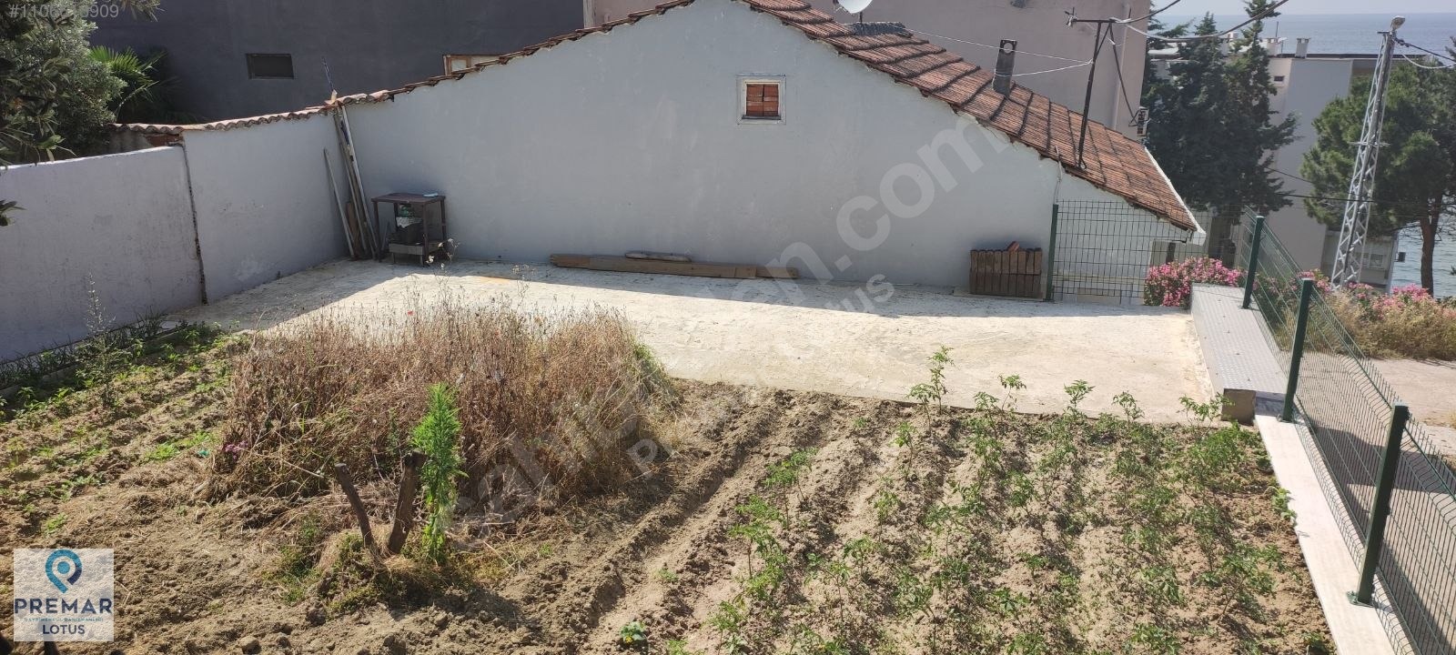 Mudanya Kumyaka'da Eşsiz Konumlu İmarlı Satılık Arsa