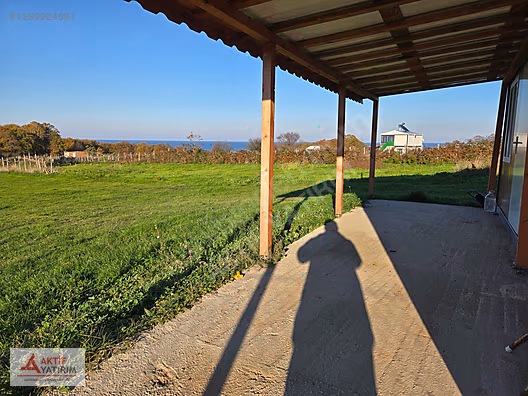 DENİZ MANZARALI İMAR PLANI İÇİNDE ELEKTRİĞİ SUYU BAĞLI 2520 M2