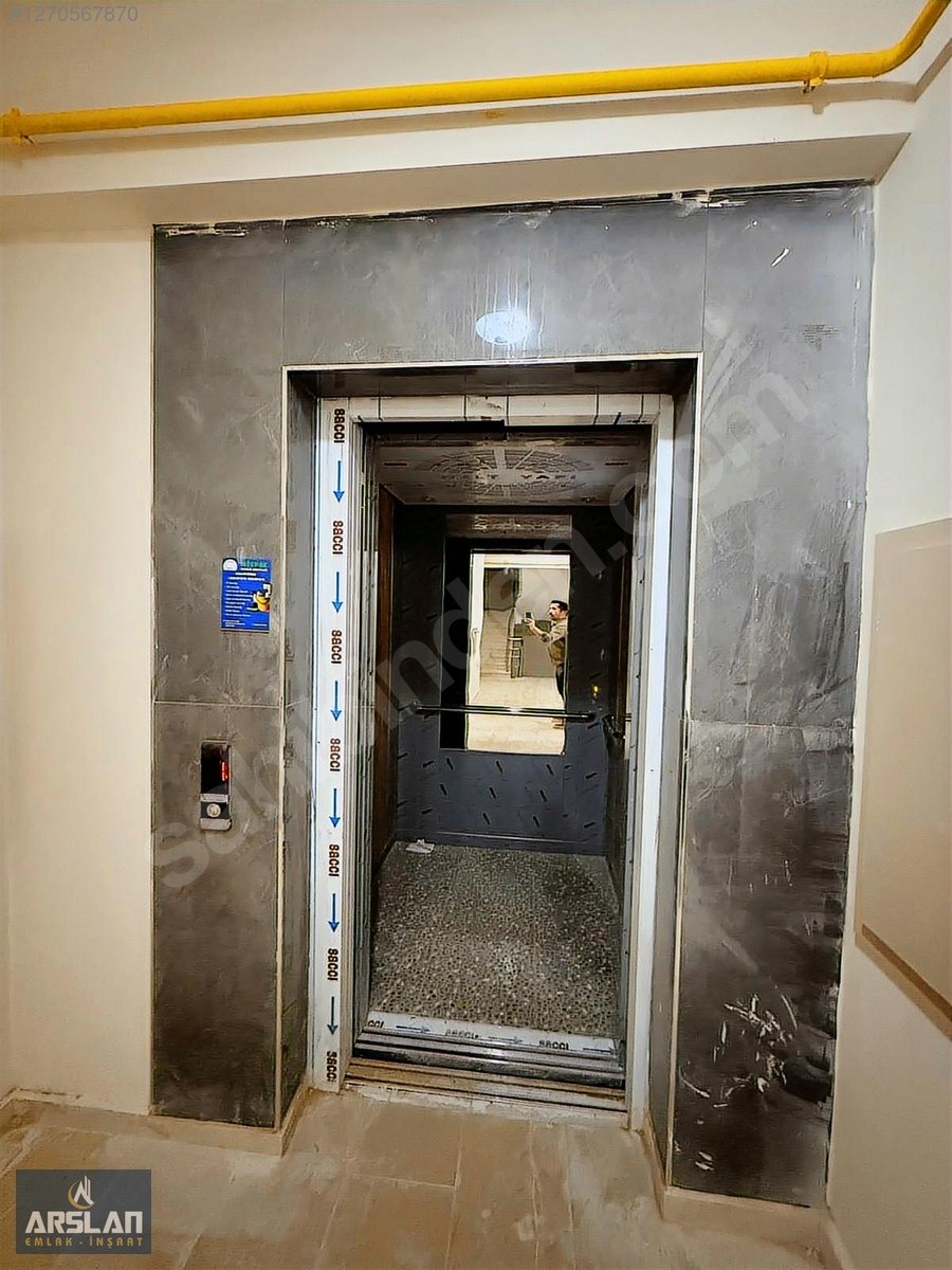 ARSLAN EMLAK'TAN İNEGÖL AKHİSAR DA SATILIK 3+1 DAİRE