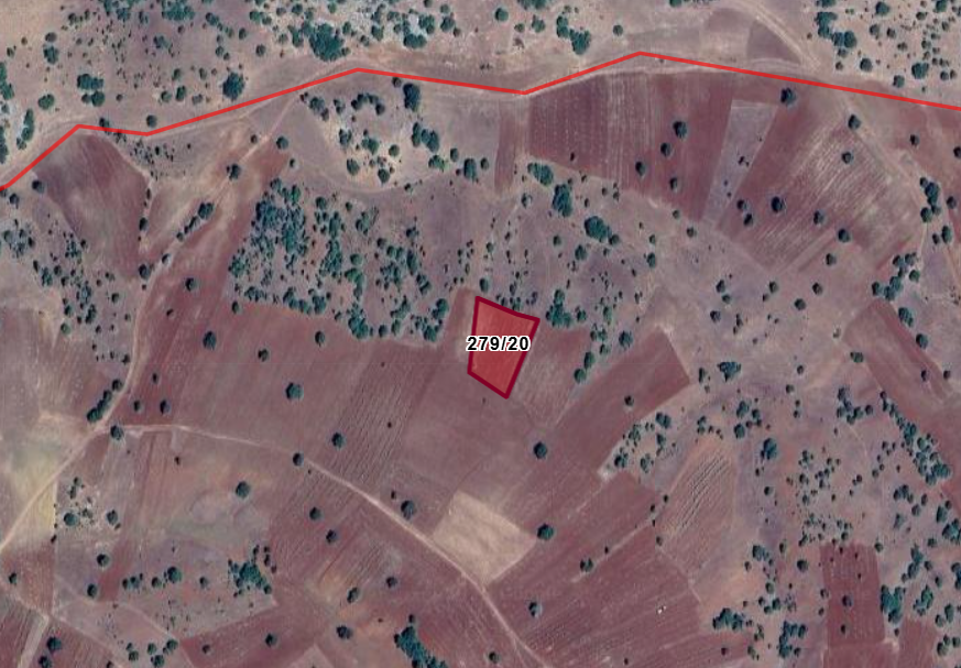 KONYA GÜNEYSINIR KIZILÖZ  KÖYÜNDE 1.931 M²  TARLA  SATILIKTIR