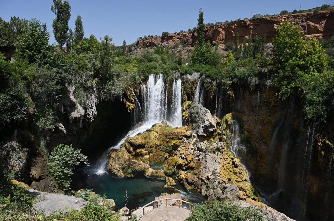   KONYA HADİM AŞAĞIEŞENLER    KÖYÜNDE  802  M²  BAĞ  SATILIKTIR