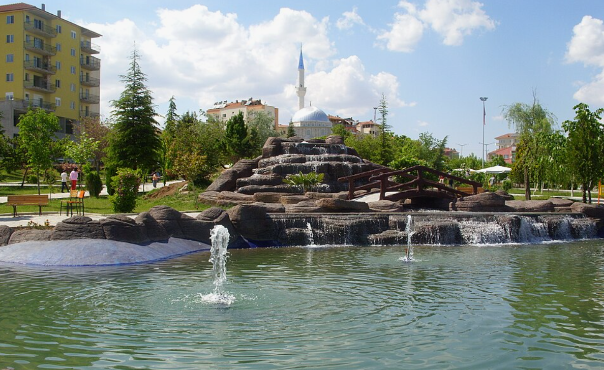  DENİZLİ ACIPAYAM SUÇATI  KÖYÜNDE 244 M²  ARSA   SATILIKTIR