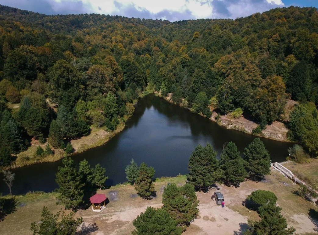  KÜTAHYA DOMANİÇ ÇUKURCA,ILICAKSU  KÖYÜNDE 814  M²  BAHÇE  SATILIKTIR