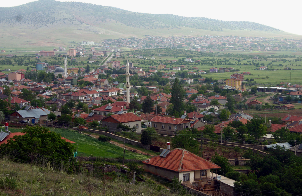  KONYA GÜNEYSINIR AĞRAS  KÖYÜNDE 2.925  M² TARLA  SATILIKTIR