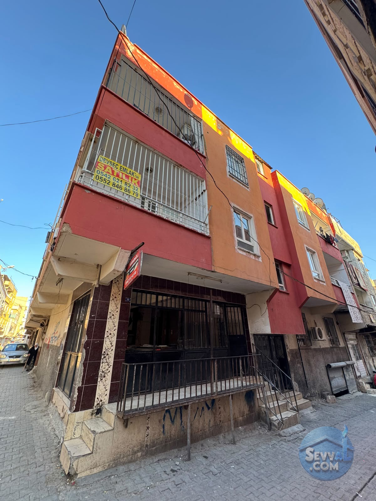 BAĞLARBAŞI MAH 1.KAT 2+1 D.GAZ KAPIDA - ŞANLIURFA HALİLİYE fotoğraf 3