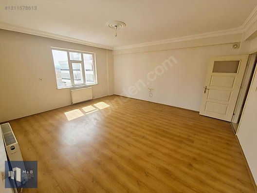 MERAM-DOKTOR AHMET CADDESİ ÜZERİ-KİRALIK 3+1 ARAKAT DAİRE