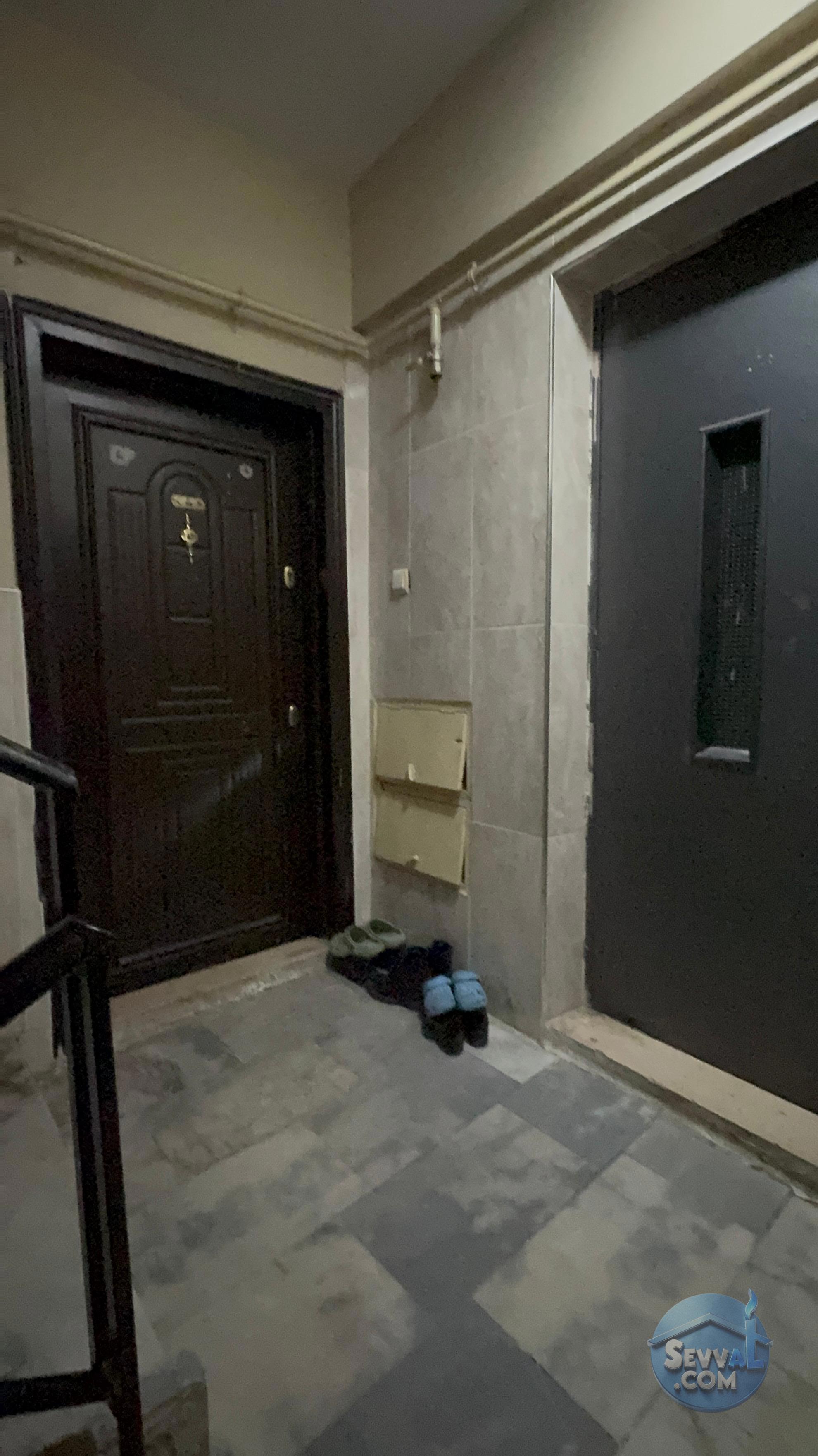 BAMYASUYU MAH. NEVALİ OTEL ARKASI 2. KAT 3+1 ODALI 150 m2 ÖN CEPHELİ 2 