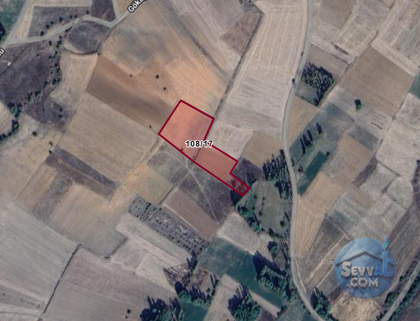 KÜTAHYA ÇAVDARHİSAR GÖKAĞAÇ  KÖYÜNDE  6.742 M²  TARLA SATILIKTIR