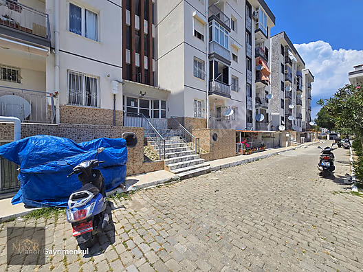 KUŞADASI HACIFEYZULLAH MAHALLESİNDE 2+1 DOĞALGAZLI KELEPİR DAİRE