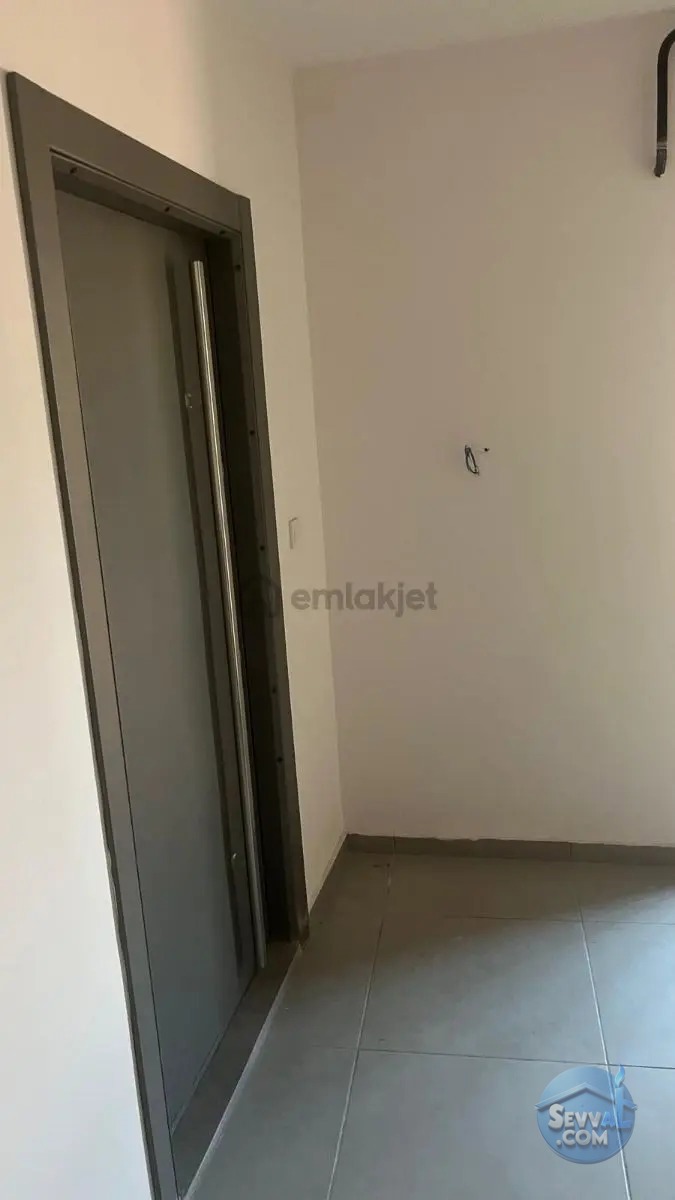 Çarşı Merkez Milli Kuvvetler De Lüks 1+1 Eşyalı Kiralık Daire