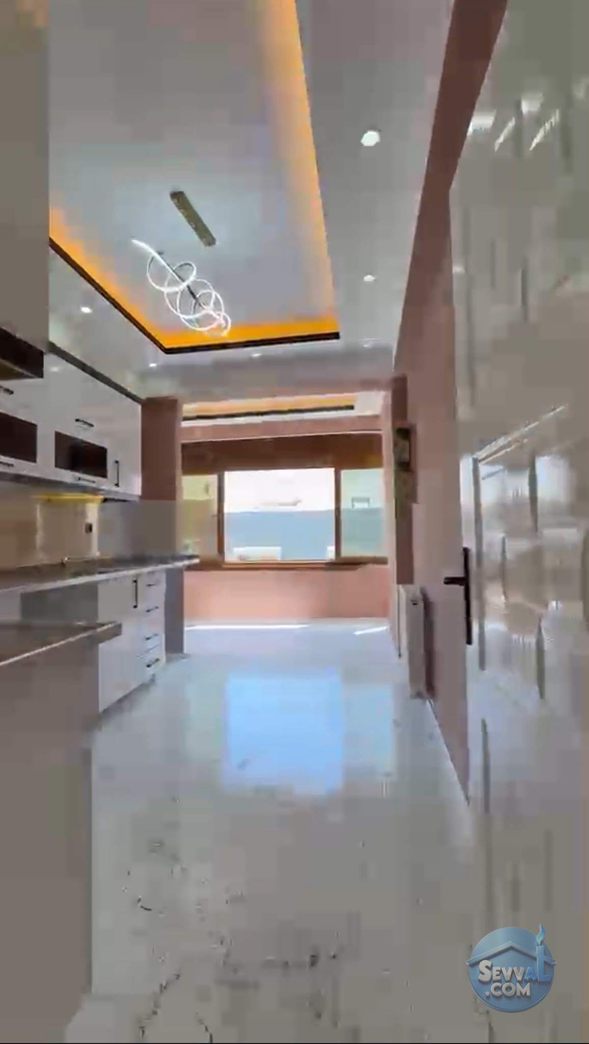 DEVTEŞTİ MAH. 1. KAT 2+1 ODALI 110 m2 GÜNEY CEPHELİ GÜNEŞ GÖREN TARAF İÇİ FULL