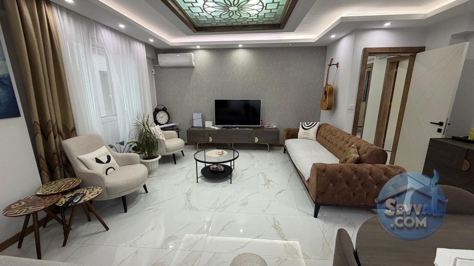 ŞEMİKLER GÜMÜŞLER BULVARI’NDA 2+1 SATILIK ARA KAT DAİRE
