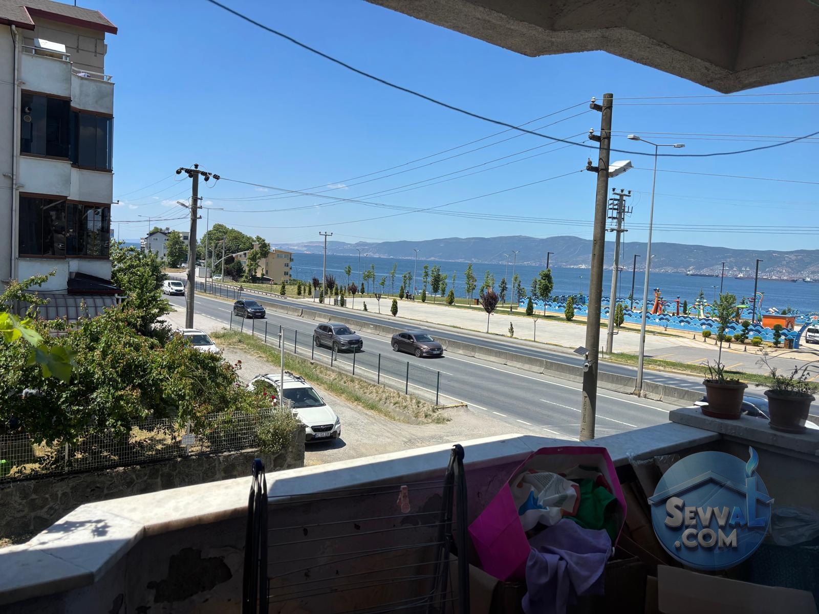 ACİLL DEĞİRMENDERE ANA YOL ÜZERİ DENİZ MANZARALI DAİRE 3+1