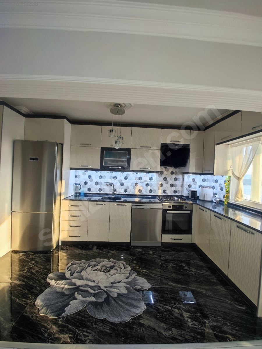 SAHİBİNDEN ACİL SATILIK İçi Sıfır Yapılı Daire - BURSA GEMLİK fotoğraf 16
