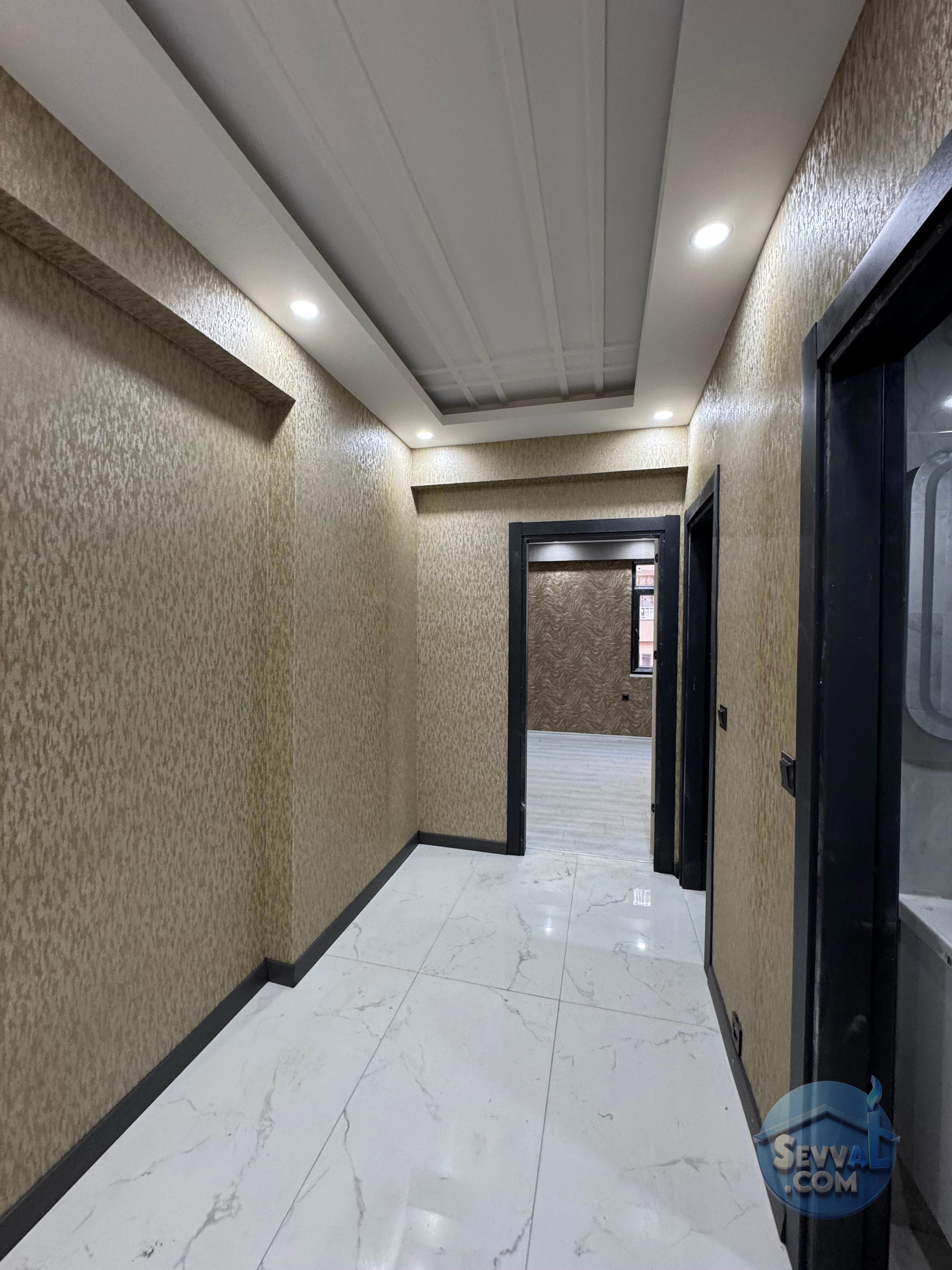 AHMET ERSEVEN MAH. SIFIR DÜZ GİRİŞ KAT 2+1 ODALI 110 m2 1 BALKONLU - ŞANLIURFA HALİLİYE fotoğraf 3
