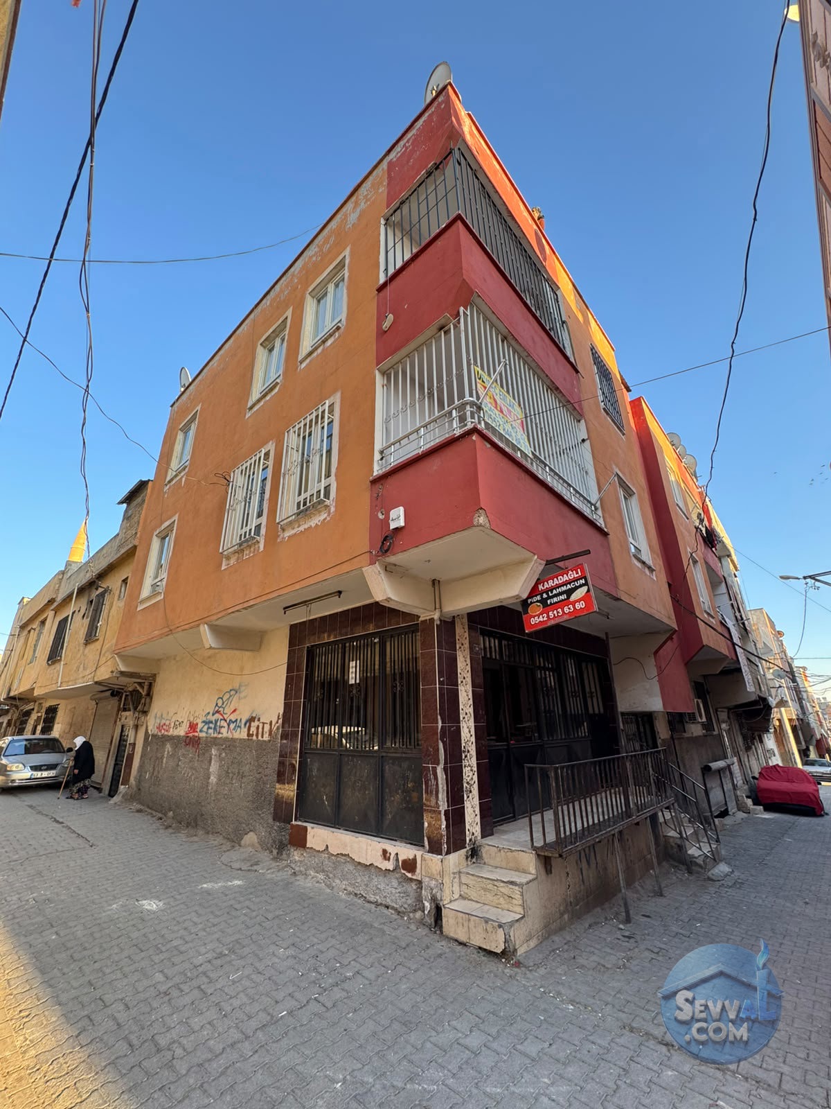 BAĞLARBAŞI MAH 1.KAT 2+1 D.GAZ KAPIDA - ŞANLIURFA HALİLİYE fotoğraf 2