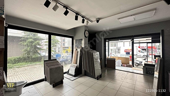 VIP GAYRİMENKUL' den Cadde Üzerinde 180 m² 2 Katlı Dükkan