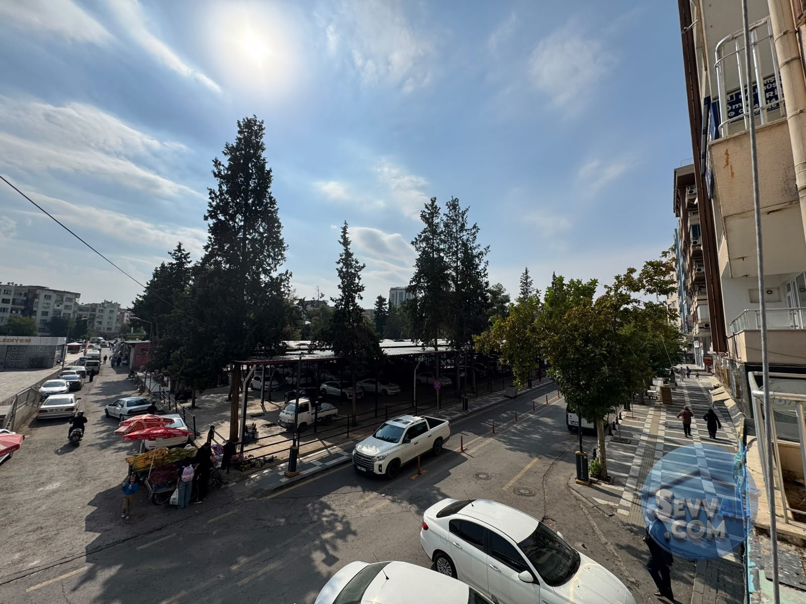 BAHÇELİ EVLER MAH. SATILIK 1. KAT 4 ODALI 140 m2 PARK CEPHELİ DAİRE - ŞANLIURFA HALİLİYE fotoğraf 3