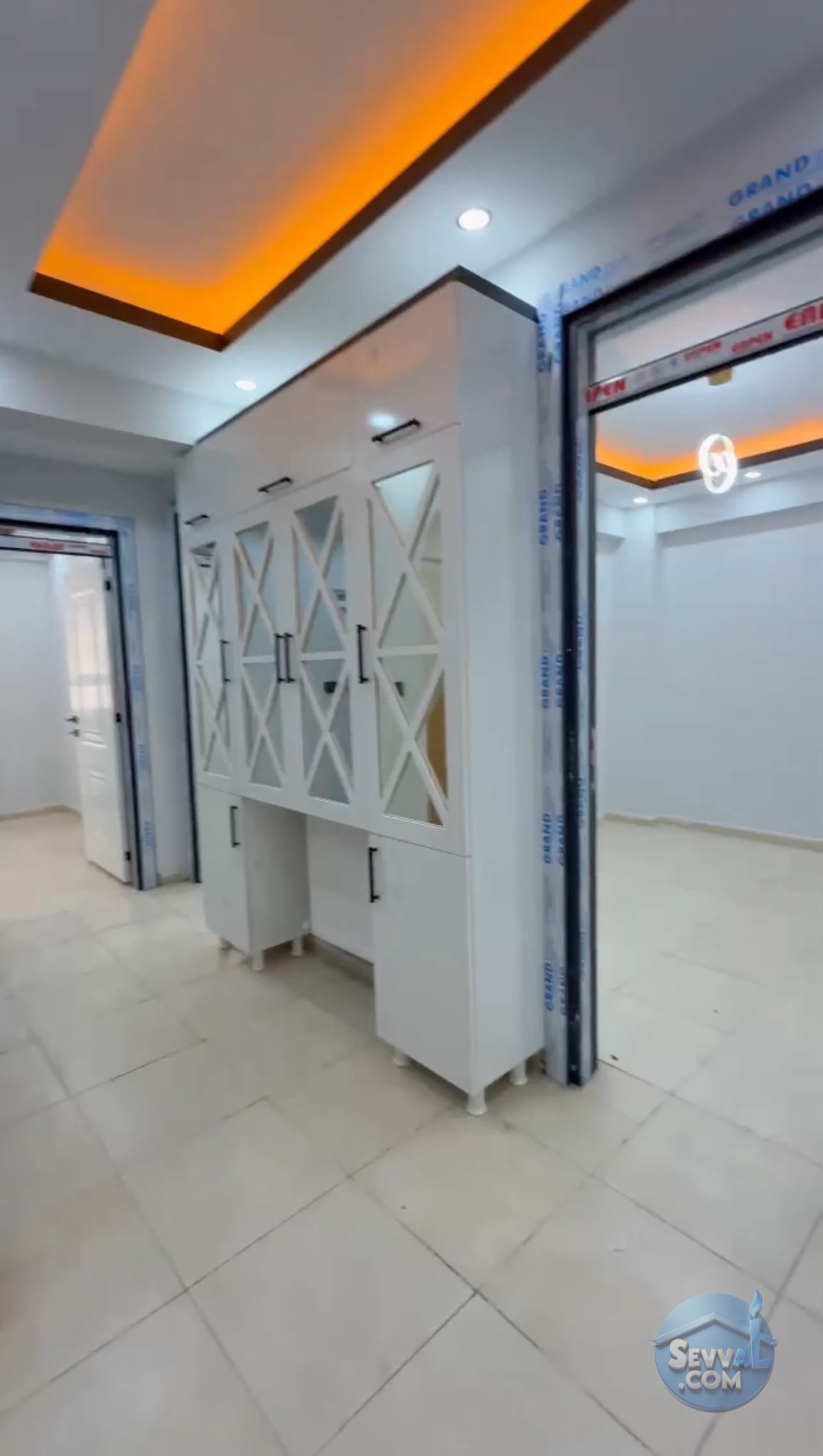 AHMET YESEVİ MAH YÜKSEK GİRİŞ 3+1 D.GAZ KAPIDA YETKİ NO: 6300012 - ŞANLIURFA HALİLİYE fotoğraf 21