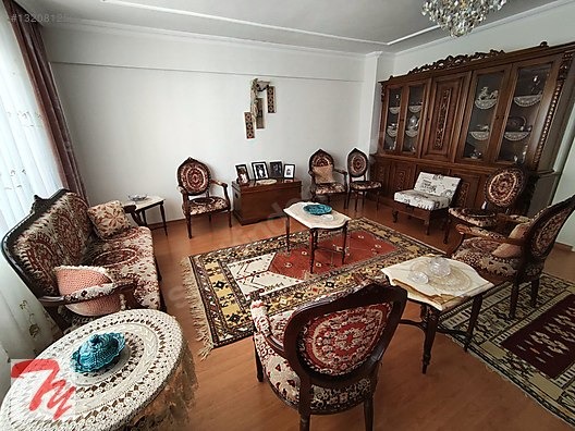 Kuşadası,merkezde satılık 3+1 daire