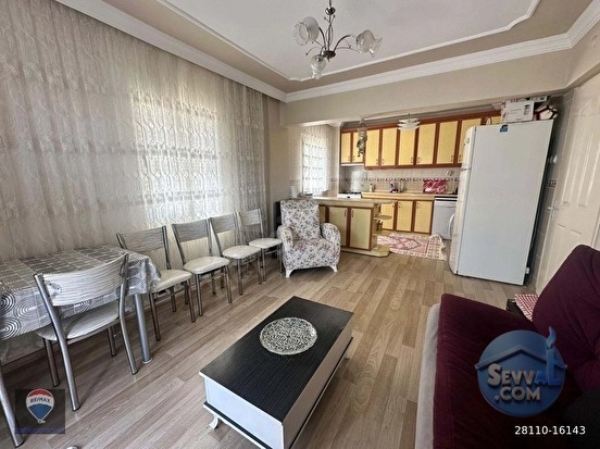 SATILIK GÜZELÇAMLI ŞEHIR MERKEZINDE 3 ODA 1 DAIRE