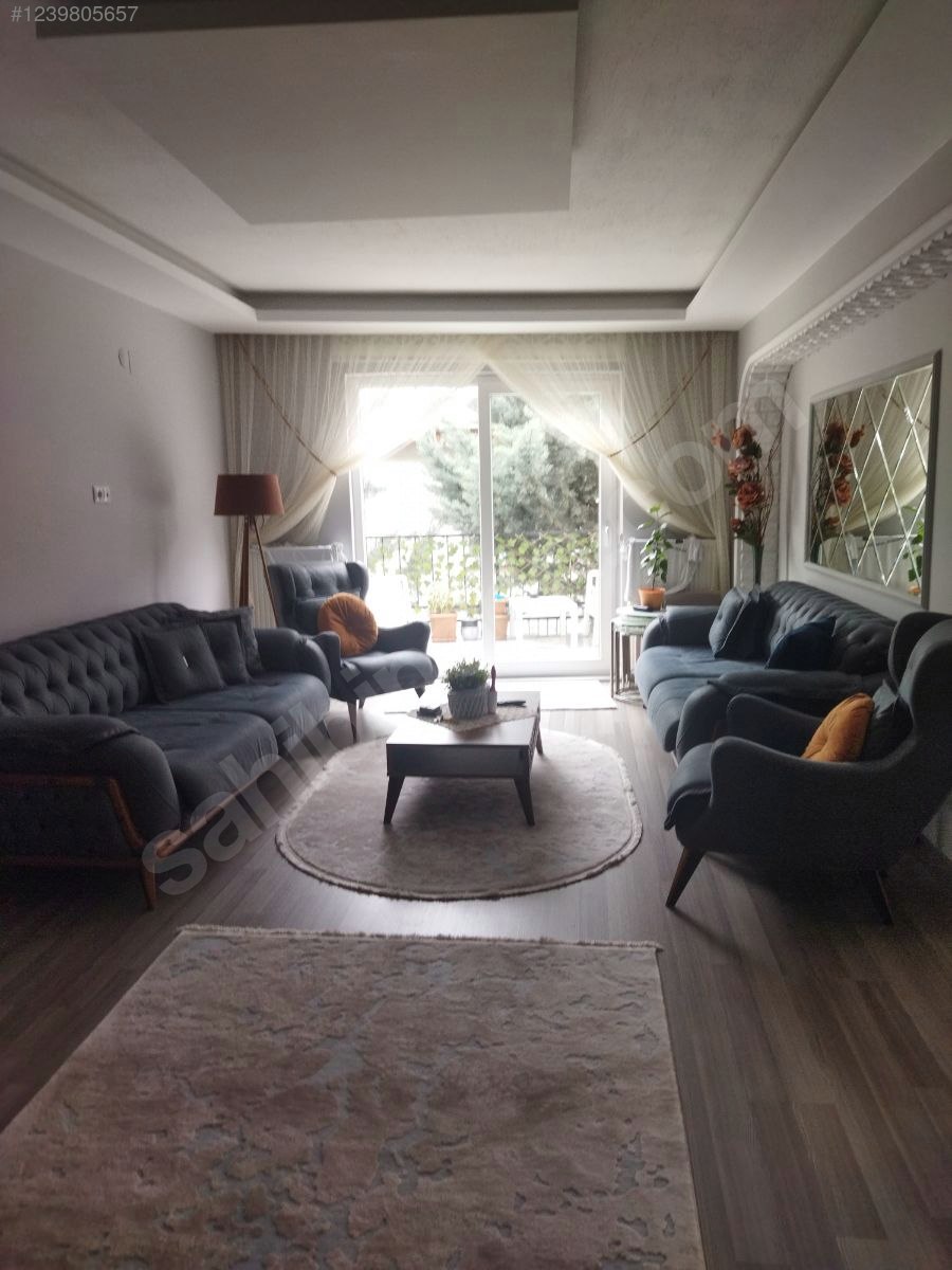 Yenibağlar da sahibinden satılık 3 katlı bahçeli ev okul karsisi - BURSA OSMANGAZİ fotoğraf 20