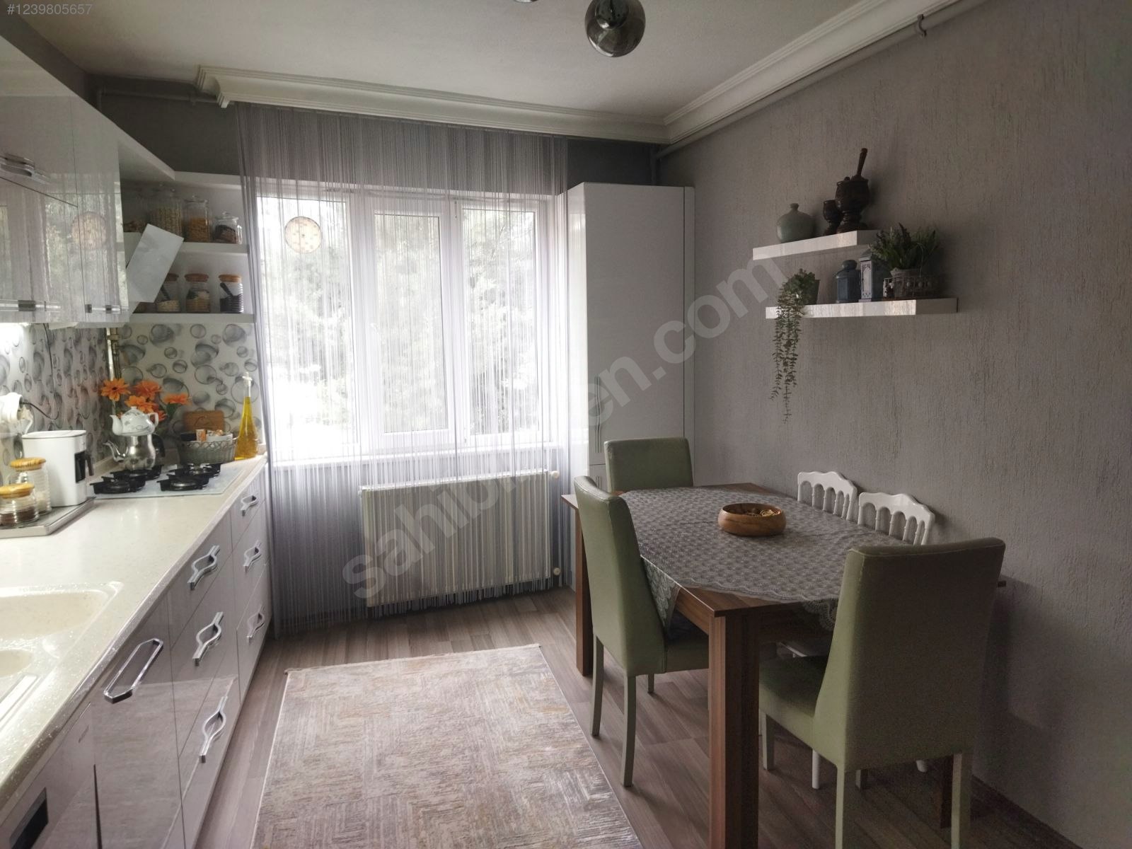 Yenibağlar da sahibinden satılık 3 katlı bahçeli ev okul karsisi - BURSA OSMANGAZİ fotoğraf 18