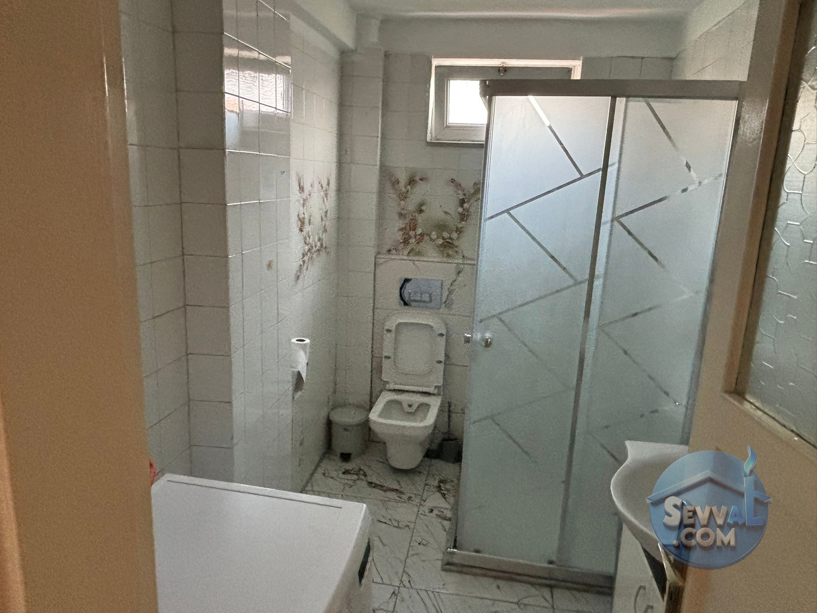 DEĞİRMENDERE GÜZEL KONUMDA YATIRIM FIRSATI 2+1 ARA KAT
