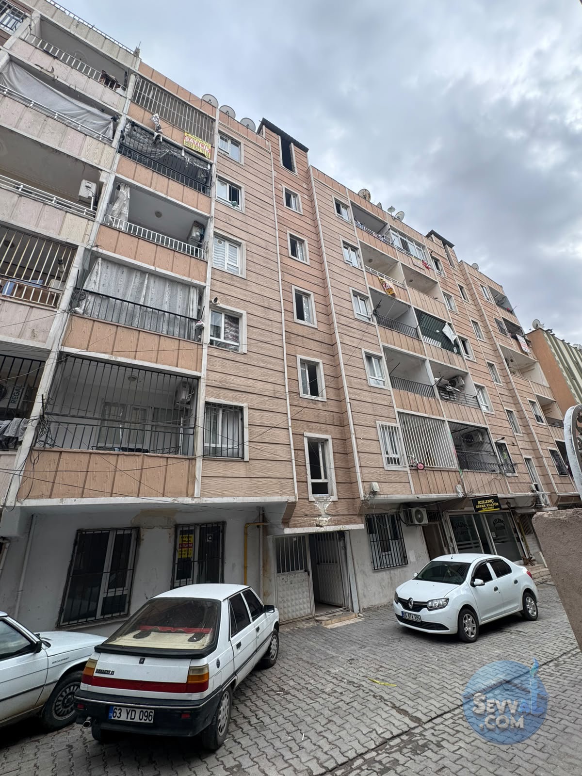 AHMET YESEVİ MAH DÜZ GİRİŞ 3+1 D.GAZ KAPIDA - ŞANLIURFA HALİLİYE fotoğraf 27