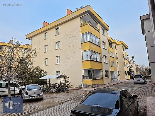 MERAM TIP YAKINI-BEYŞEHİR CADDESİ-KİRALIK 3+1 BAKIMLI GENİŞDAİRE