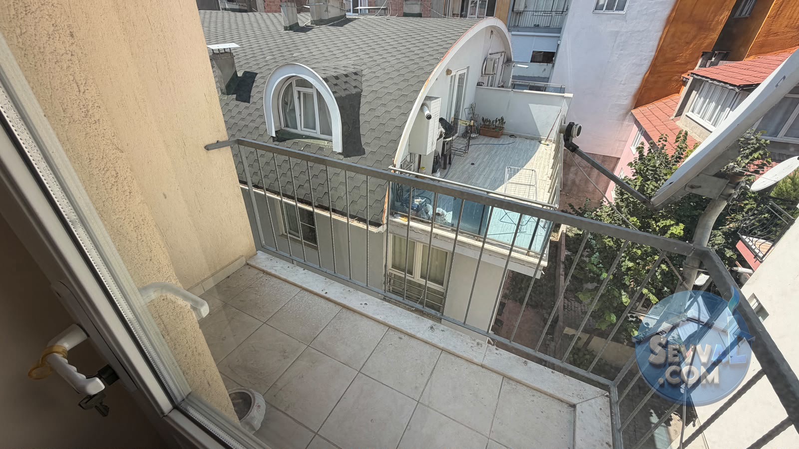 Topraklık Mahallesi’nde Geniş 3+1 Daire 🏡