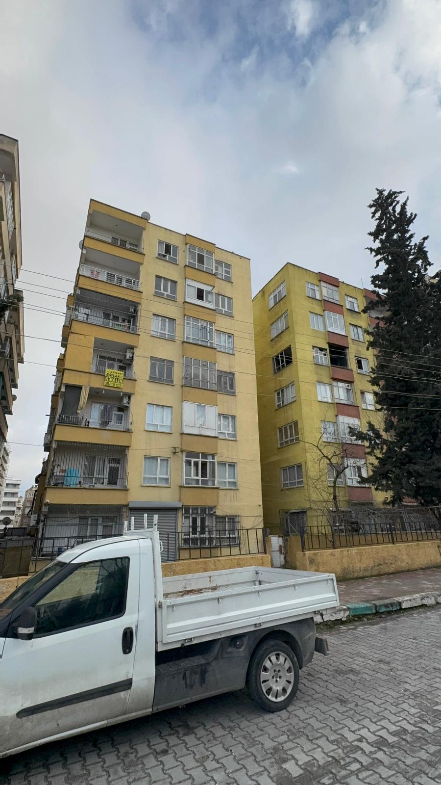 YATIRIMA UYUGUN ARA KAT DAİRE