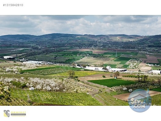 Bursa inegöl Akıncılar 200m² Hobi Bahçesi Aidatsız, Yolu su Var