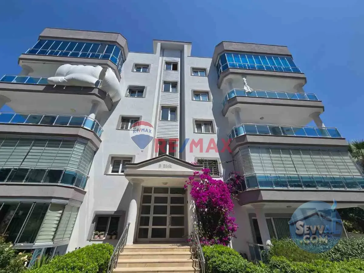 KUŞADASI EGE MAHALLESI 3+1 KIRALIK DAIRE