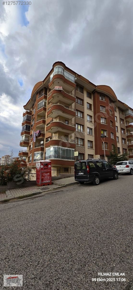 BÖLGENİN EN GÜZEL BİNASINDA ASANSÖRLÜ FULL EŞYALI 3+1 DAİRE