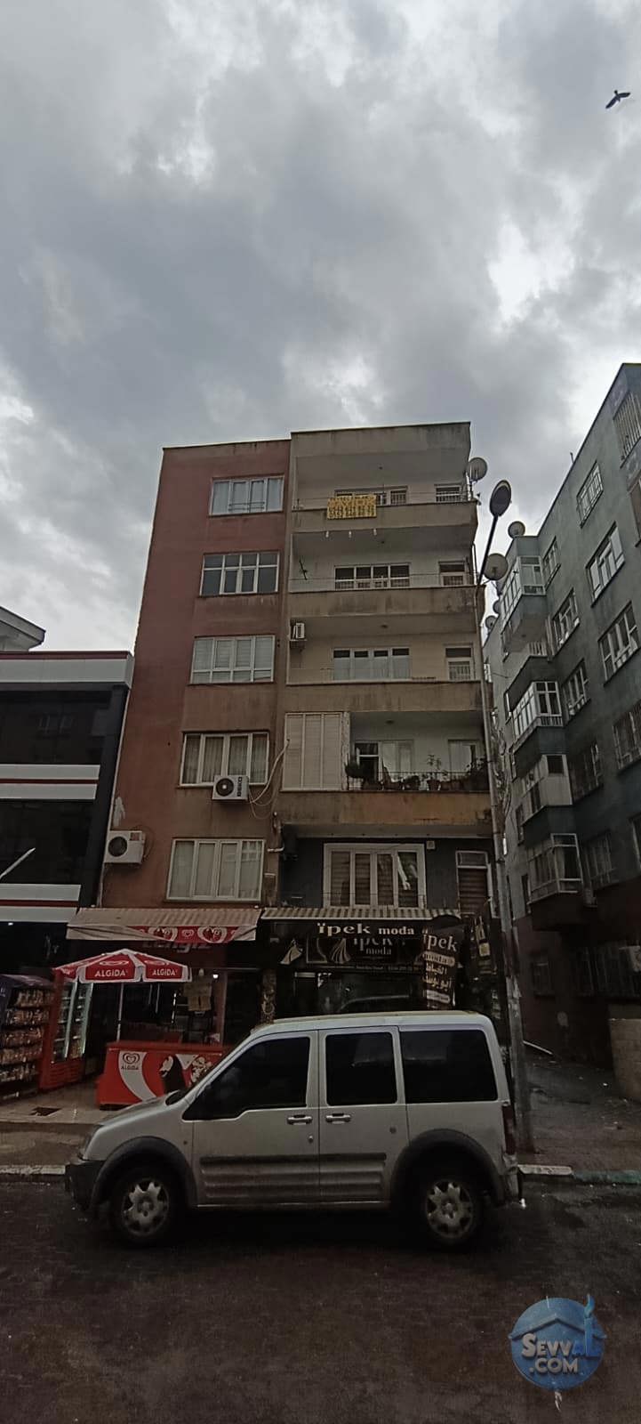 CENGİZ TOPEL MAH 5.KAT 2+1 SOBALI - ŞANLIURFA HALİLİYE fotoğraf 1