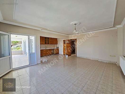 Kuşadası İkiceşmelik'te Güvenlikli Sitede 3+1 Doğalgazlı Daire