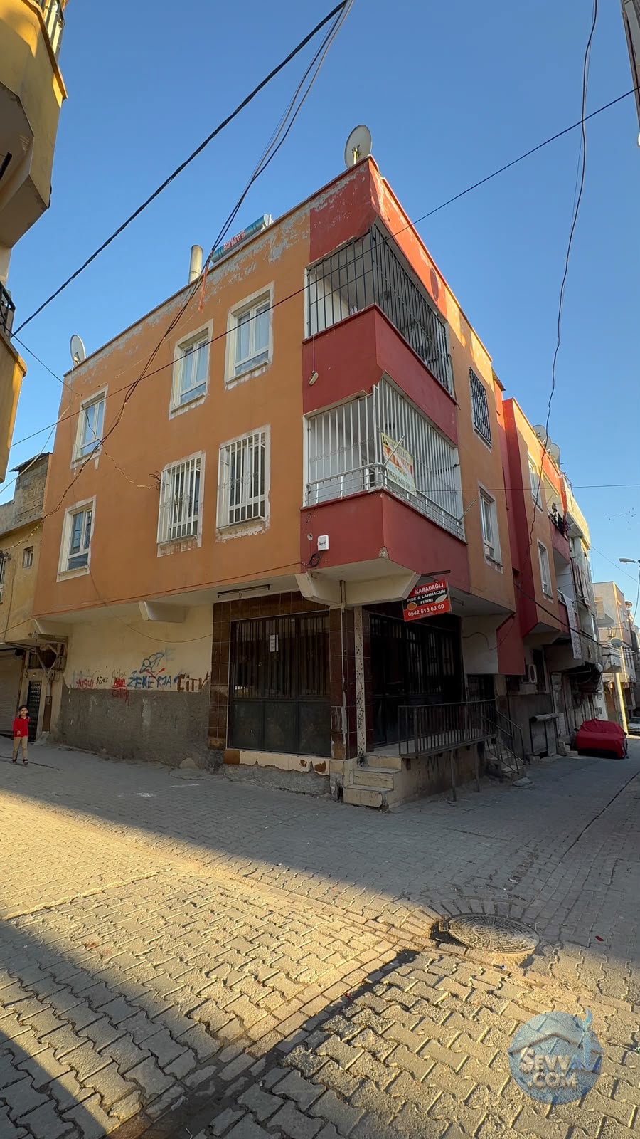 BAĞLARBAŞI MAH 1.KAT 2+1 D.GAZ KAPIDA - ŞANLIURFA HALİLİYE fotoğraf 1