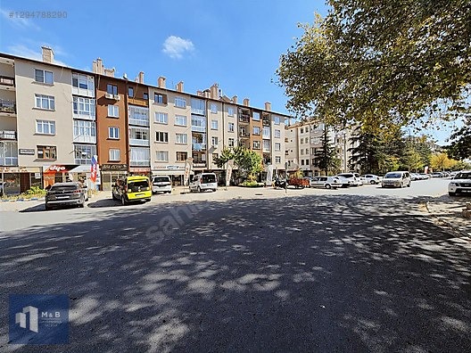 MERAM YAKA CADDE ÜZERİ-MELİKŞAH MAH-KİRALIK 2+1 ARAKAT DAİRE