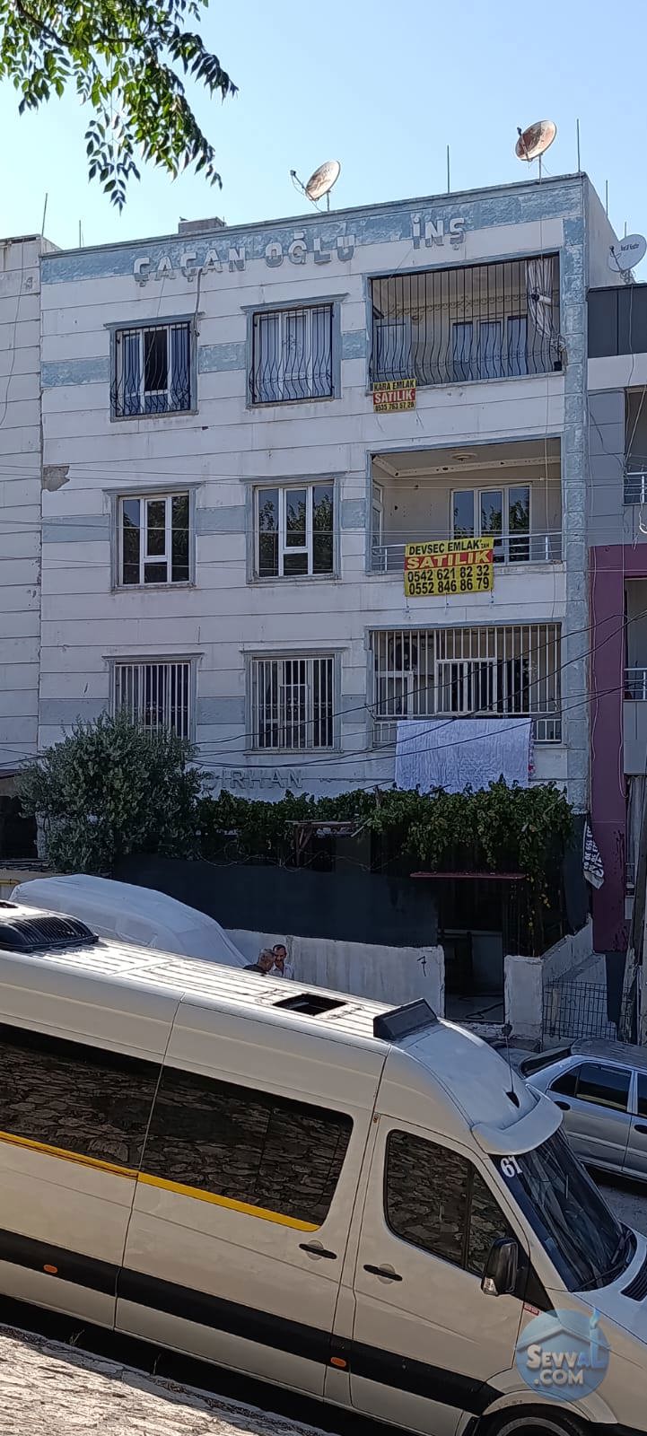 AHMET YESEVİ MAH PARK CEPHELİ 2.KAT 2+1 D.GAZ KAPIDA,KREDİYE UYGUN